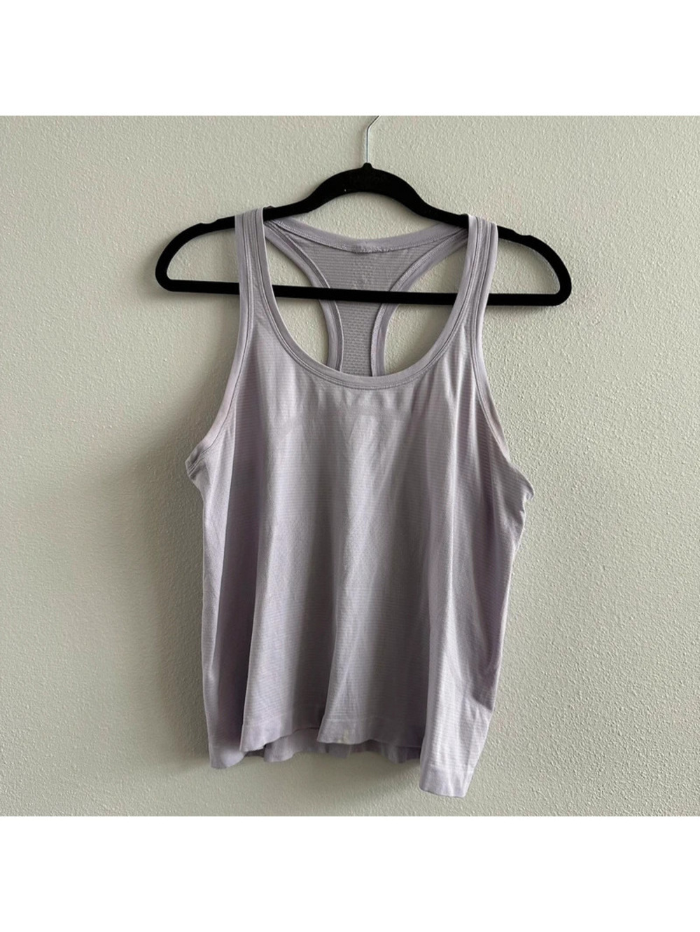 Lululemon tank lilac size 10.